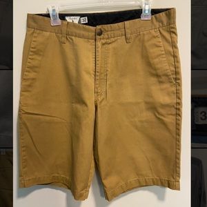 Men’s Khaki Volcom Shorts Size 32 Waist